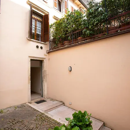 Il Nido Di Emma A Apartamento Verona