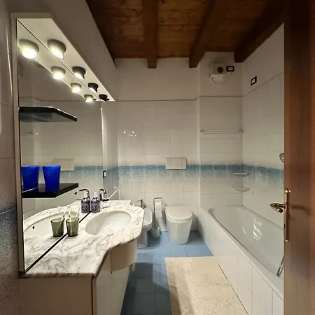 Il Nido Di Emma A Apartamento *