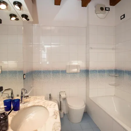 Il Nido Di Emma A Apartman